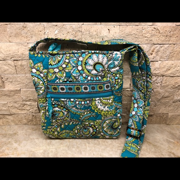 Vera Bradley Crossbody Purse - Picture 1 of 8